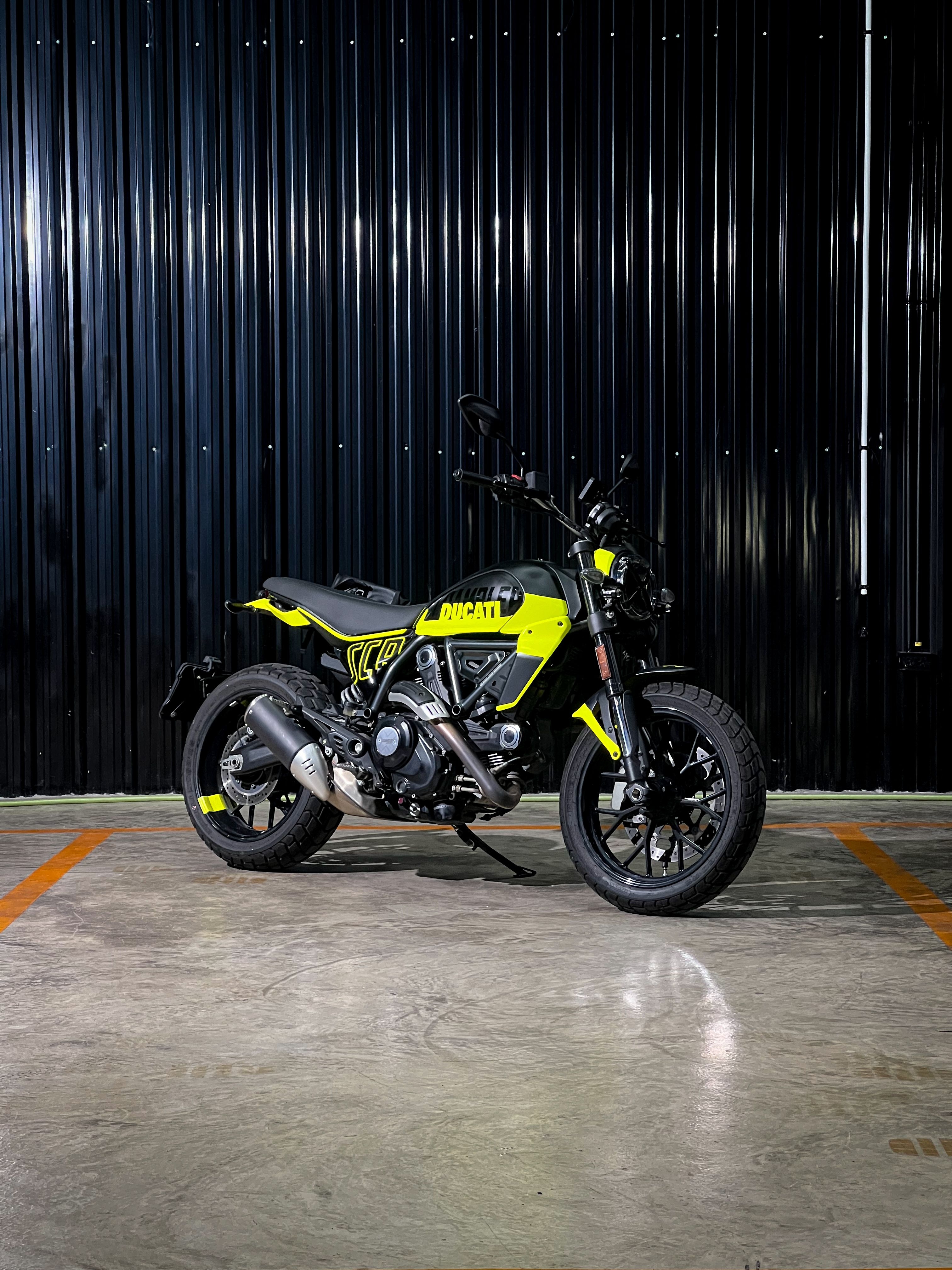 Ducati Scrambler 800