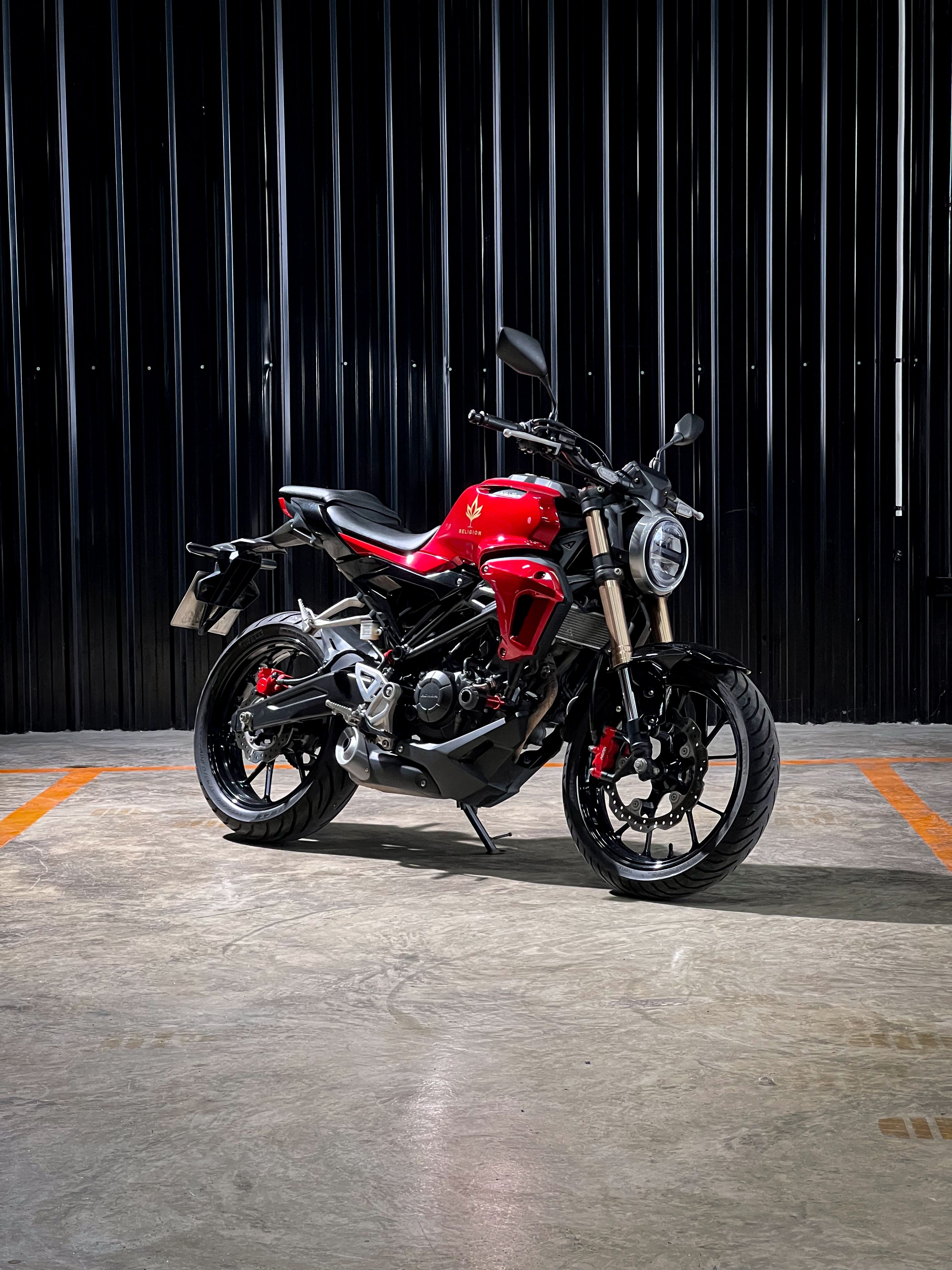 Honda CB150R