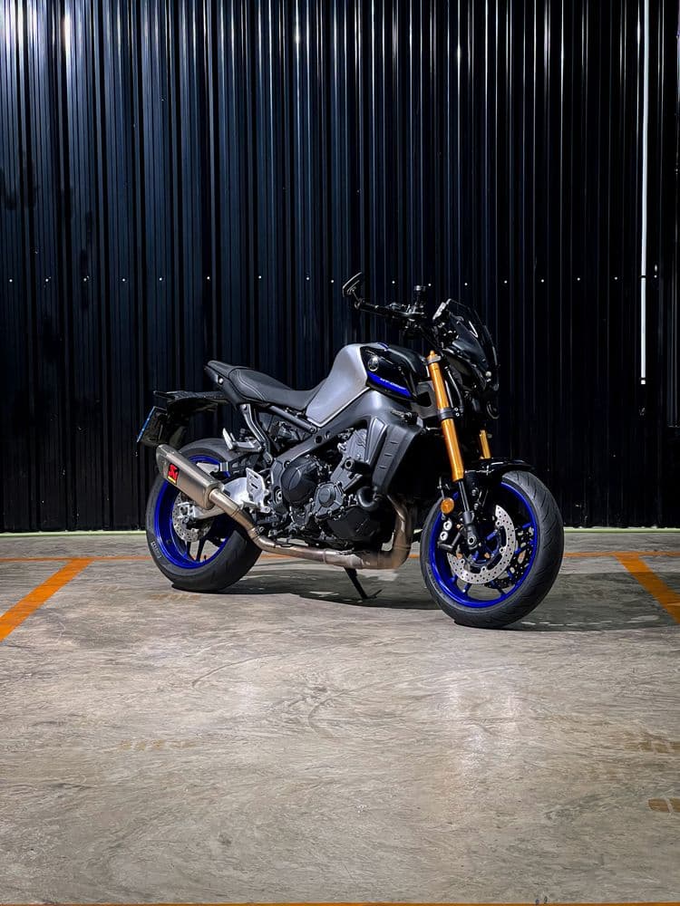 Yamaha MT_09_SP Silver rental in Phuket