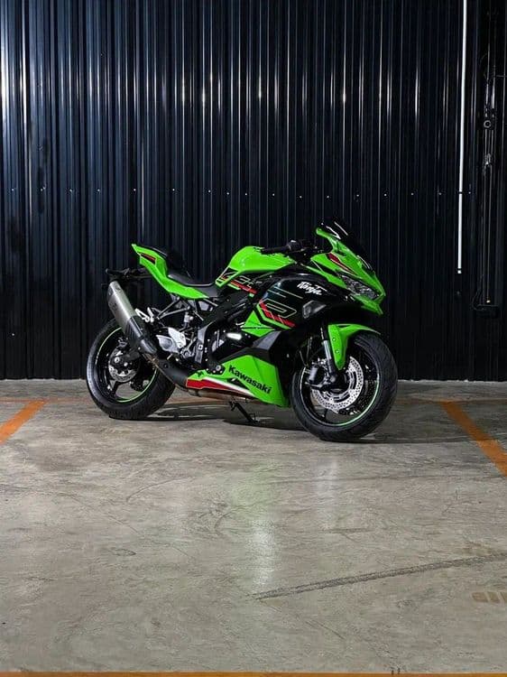 KAWASAKI ZX_4R rental in Phuket