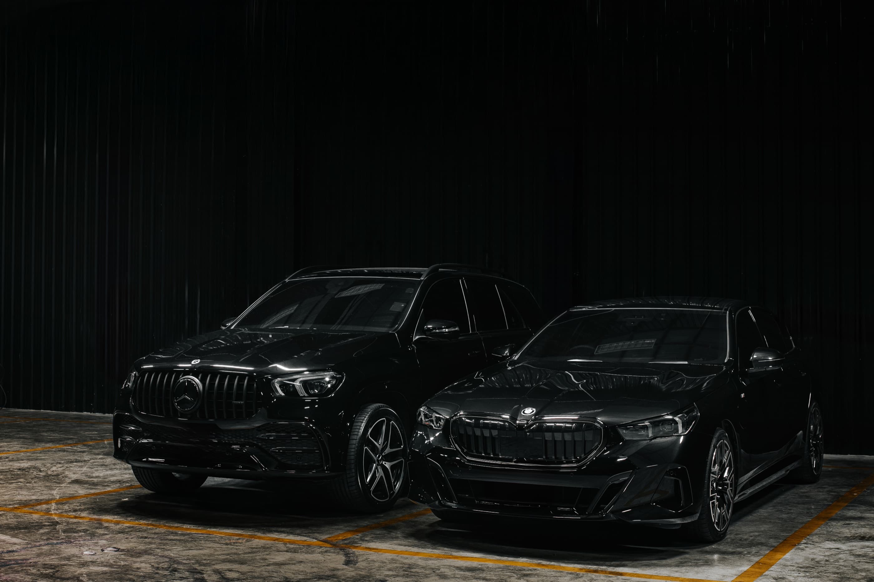 Mercedes-AMG GLE и BMW 5 серии в гараже Religion Rent на Пхукете